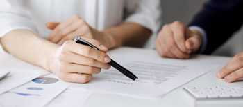 8 design contract clauses_350x155