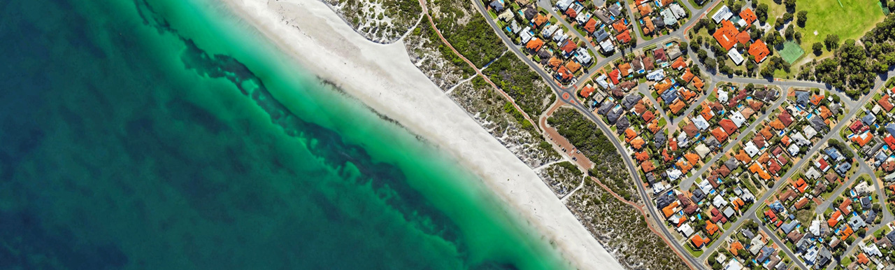 Insuring coastal communities_1280x385 Insuring coastal communities_1280x385