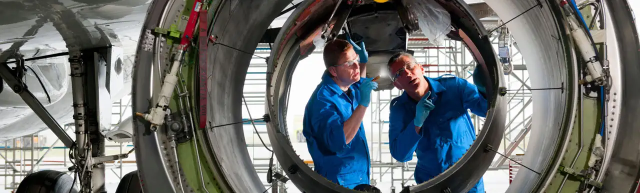 Insuring the Aviation Lifecycle Insuring the Aviation Lifecycle